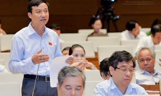 Ông Bùi Văn Xuyền phát biểu tại kỳ họp Quốc hội (Ảnh: Q.H)