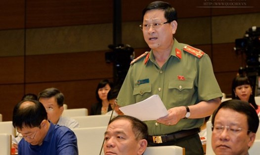 Đại tá Nguyễn Hữu Cầu - Giám đốc Công an Nghệ An (ĐBQH tỉnh Nghệ An) - Ảnh: Q.H
