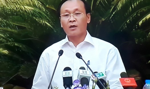 Ông Phạm Văn Châm - Chủ tịch UBND huyện Đông Anh thừa nhận việc xảy ra vi phạm về trật tự xây dựng trên địa bàn là do cán bộ yếu kém. Ảnh C.N