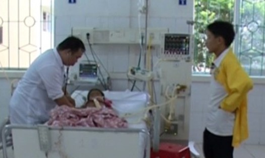 Bệnh nhi nguy kịch vẫn đang được theo dõi tại Bệnh viện đa khoa tỉnh Cao Bằng