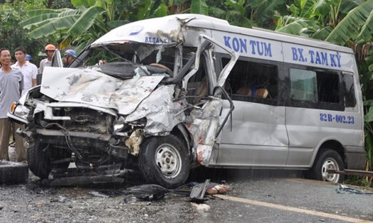 Vụ tai nạn giao thông tại tỉnh Kon Tum xảy ra ngày 30.6. Ảnh: PV