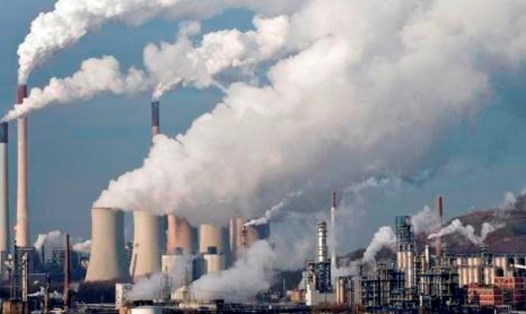 Khí thải từ các nhà máy nhiệt điện than đang có nguy cơ gây ô nhiêm môi trường. Nguồn ảnh:PV