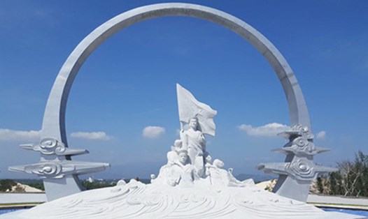 Mô hình khu tượng đài tưởng niệm chiến sĩ Gạc Ma.