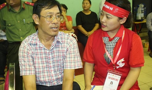 Ông Trịnh Văn Hiếu tham gia ngày hội hiến máu “Giọt hồng yêu thương” ở TP. Bà Rịa –Vũng Tàu. Ảnh Mai Phương