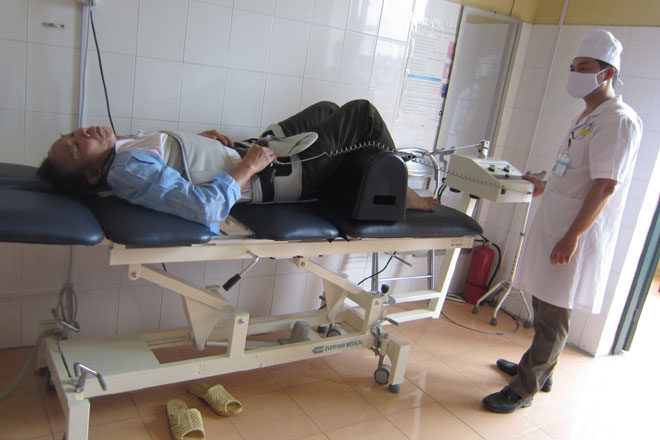 Khám chữa bệnh cho người tham gia BHYT trên địa bàn tỉnh Yên Bái. Ảnh: Trung tâm Y tế TP. Yên Bái