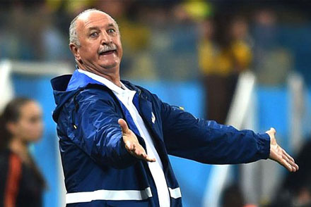 4- Felipe Scolari (1/7/2008 – 9/2/2009): 56%